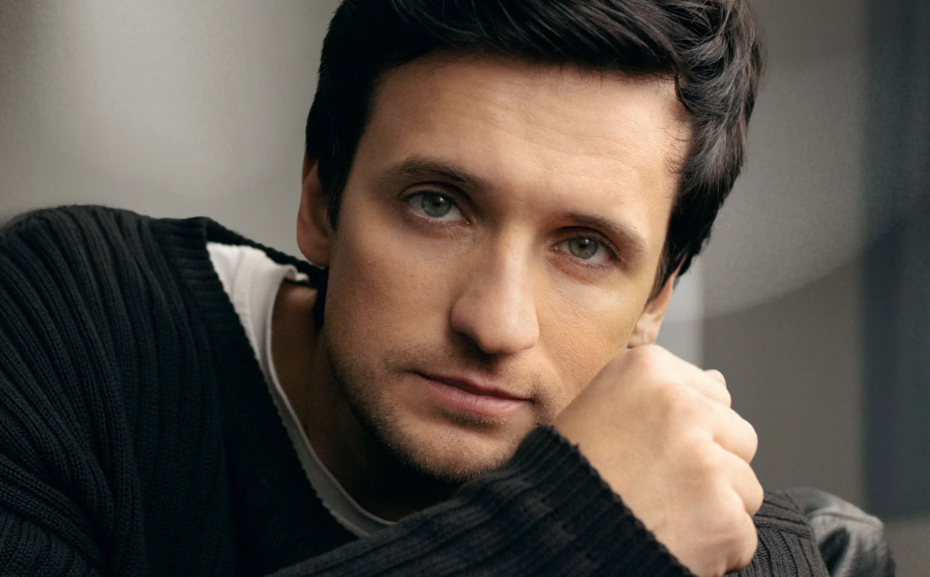 Дмитрий Колдун: новая грань поп-музыки на сцене Мумий Тролль Music Bar